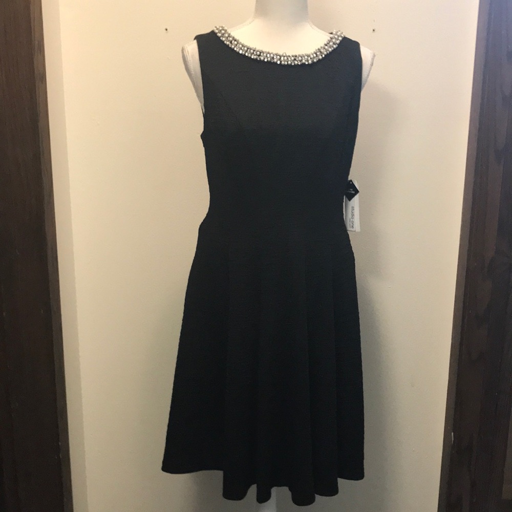 Pearl black pleated dress